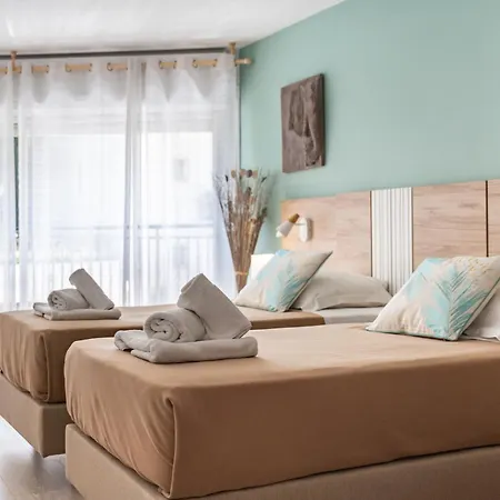 2 Pieces - Centre-ville - Grand Lit Double 戛纳